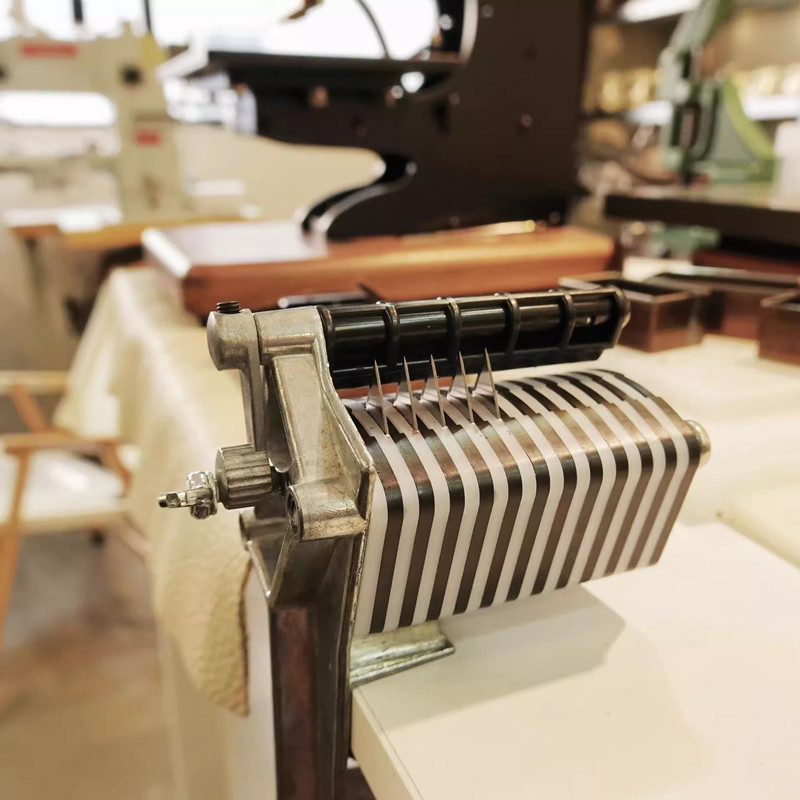 5개의 블레이드가 있는 허리띠 술 레이스 등 스트랩의  - Leatherwork Machine 리뷰 및 가격